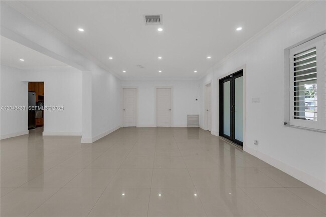 Building Photo - Northeast 12th Avenue, Fort Lauderdale, FL 33301 - 4 BR 4 BA house