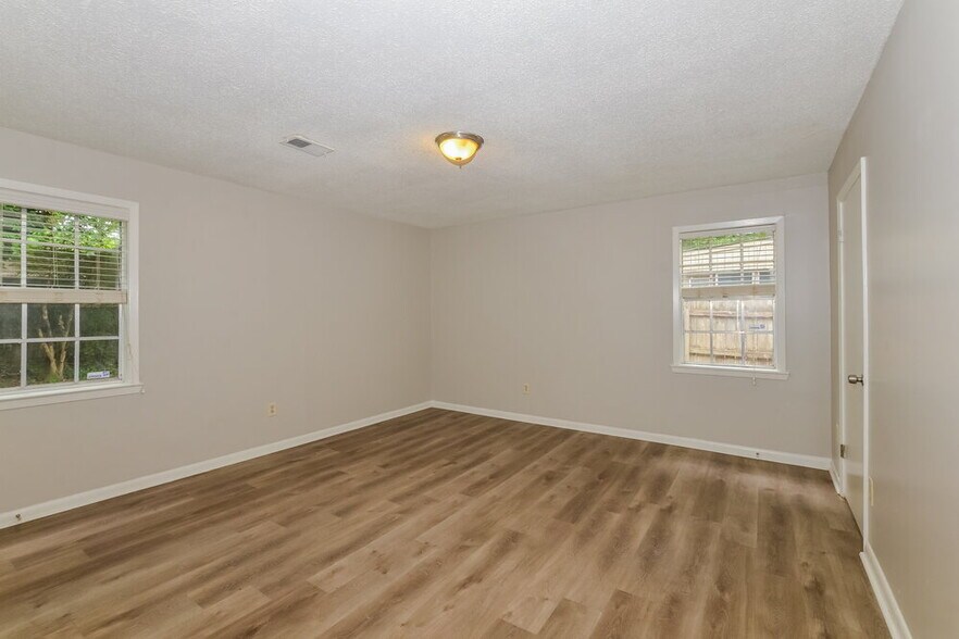 Building Photo - 1751 Sea Isle Rd