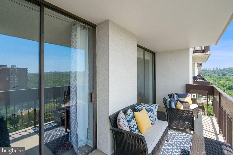 Building Photo - 5300 Holmes Run Pky