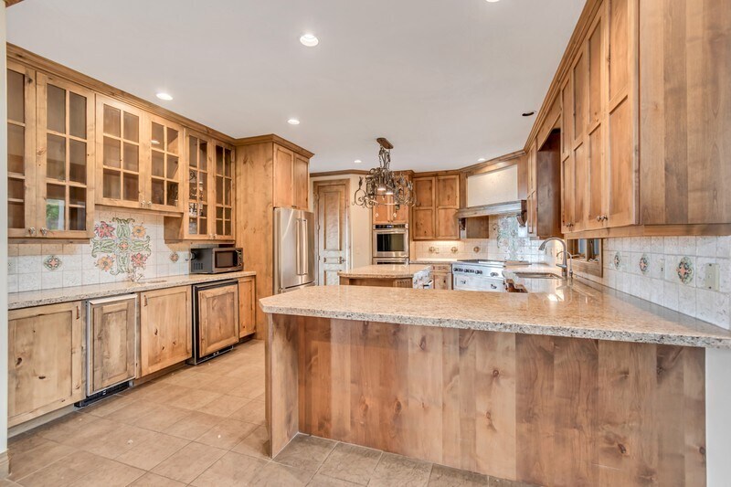 Building Photo - 3608 E Crest Mount Cir