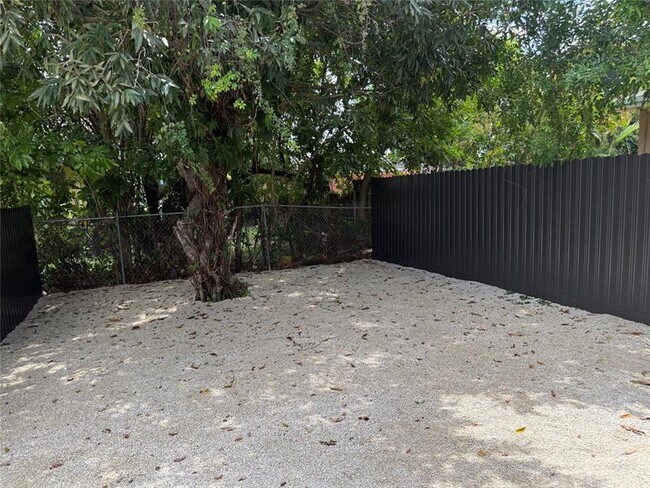 Primary Photo - 2830 NW 15th Ct