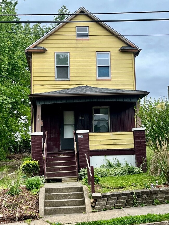 Building Photo - 1280 7th Ave