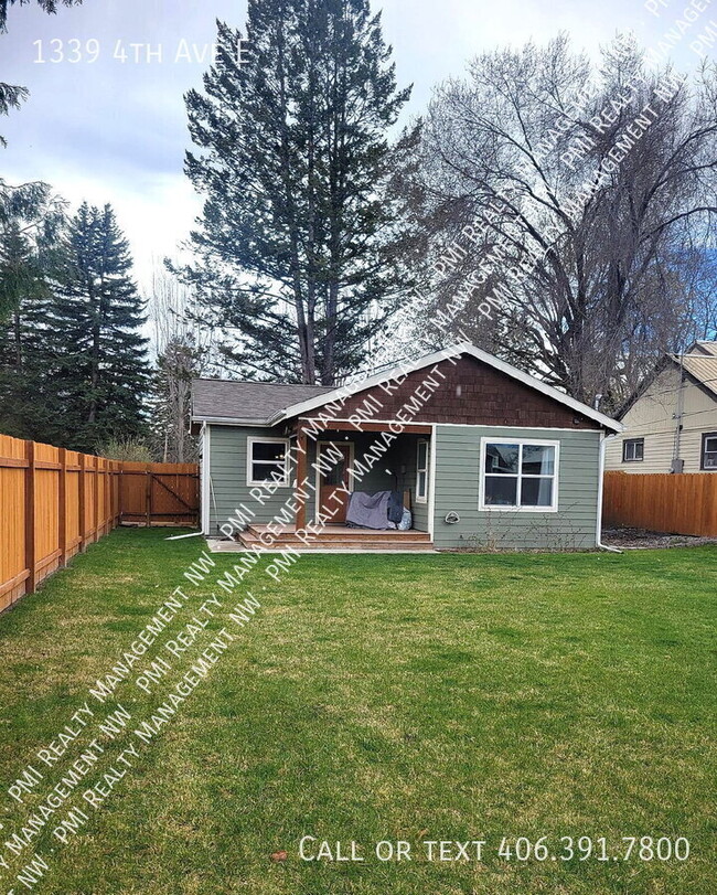 Building Photo - 1339 4th Ave E