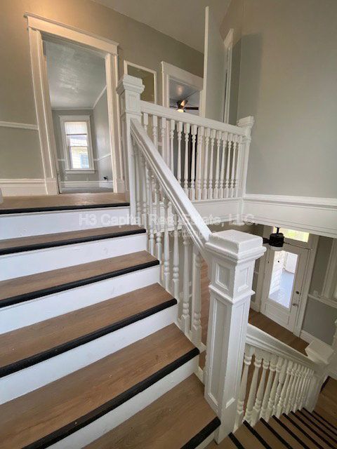 Building Photo - 2218 Cleveland Blvd