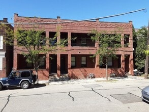 Building Photo - 3215 Ward St