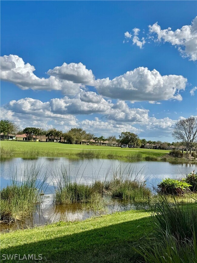 Building Photo - 5690 Mayflower Way