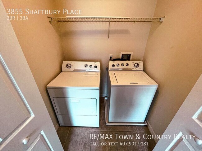 Building Photo - Walden Chase Townhome for Rent in Oviedo