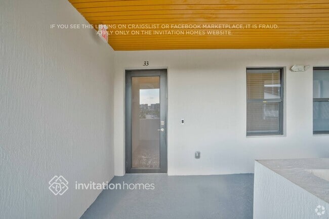 Building Photo - 7819 NW 104th Ave