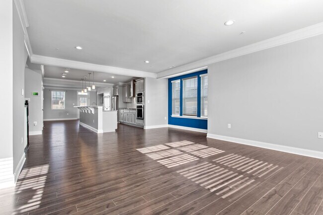 Building Photo - 7086 Executive Way