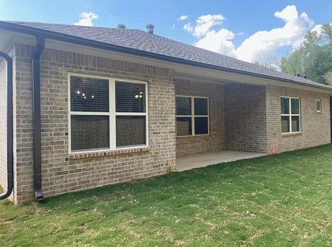 Building Photo - 416 Myra Lynn Ln