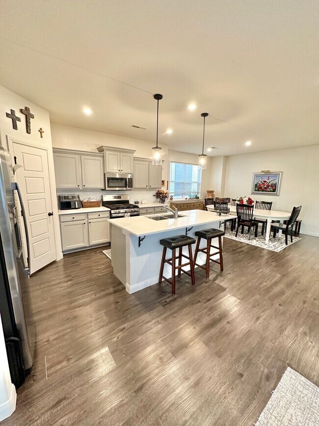 Building Photo - 5684 S Adobe Sun Dr