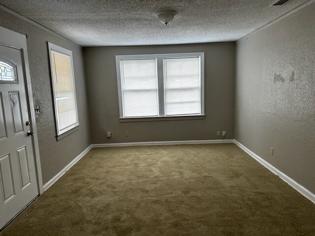 Building Photo - 5616 Calvin Ave