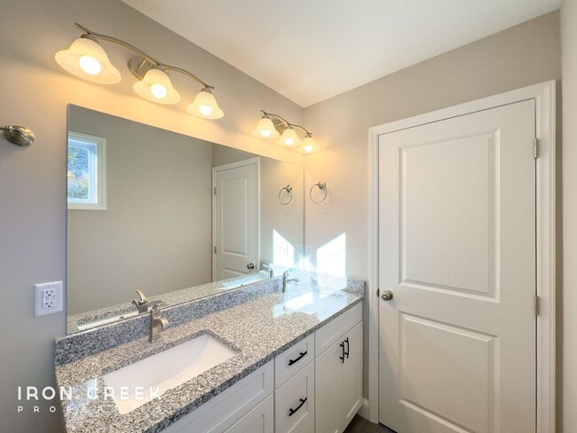 Building Photo - Charming New Construction Home in Candler