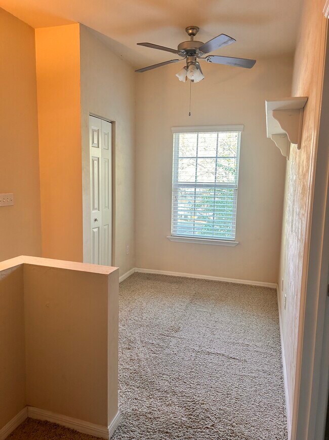 Building Photo - 250 SW 145th Dr