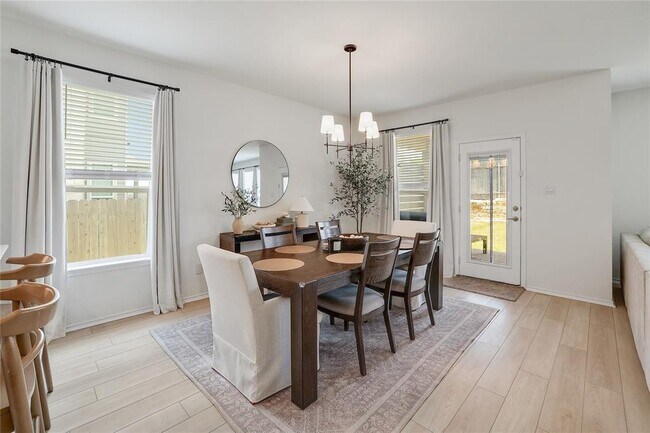 Building Photo - 4648 Padula Dr