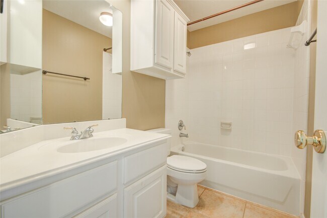 Building Photo - 5814 Ballina Canyon Ln