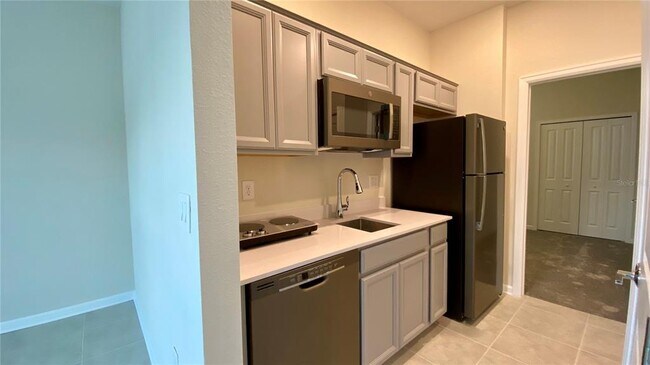 Building Photo - 4526 Tahoe Cir