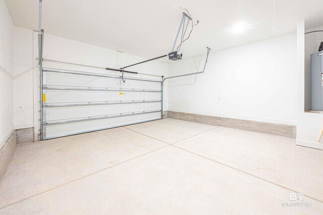 Building Photo - 12753 Shoshoney Cir