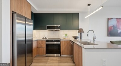 Building Photo - 660 11th St NW