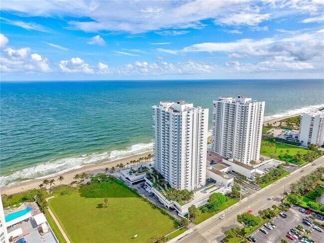 Building Photo - 1360 S Ocean Blvd