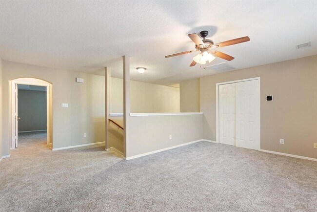 Building Photo - 15422 Elm Leaf Pl