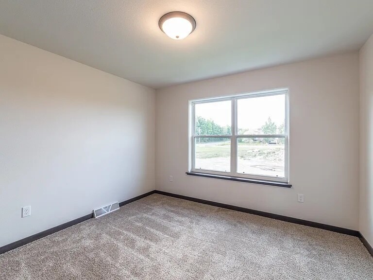 Building Photo - 3308 Green Pastures Ln