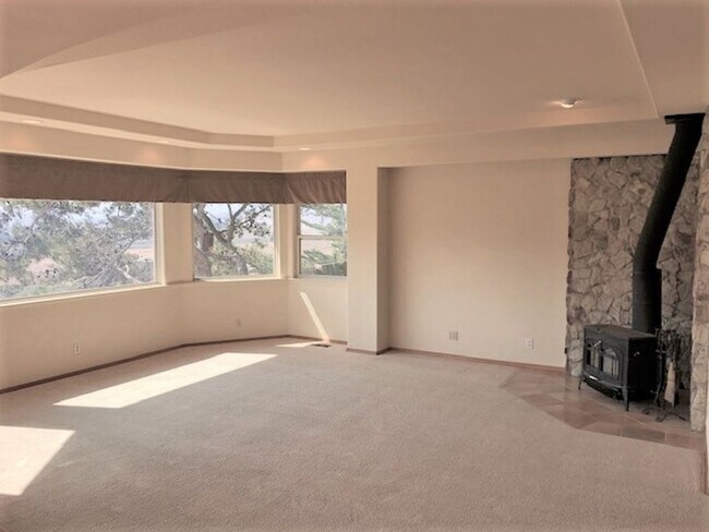 Building Photo - 6006 Los Osos Valley Rd