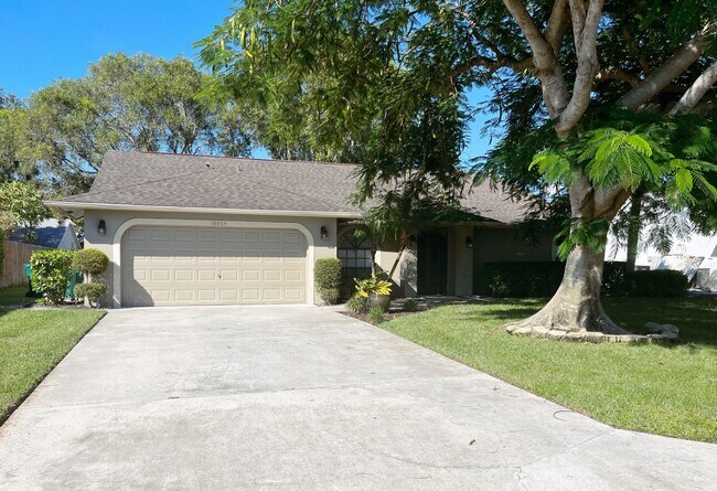Building Photo - ANNUAL RENTAL: 3 Bedroom Single Family Home in North Naples