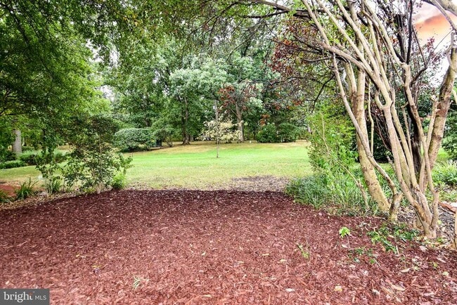 Building Photo - 3132 Martha Custis Dr