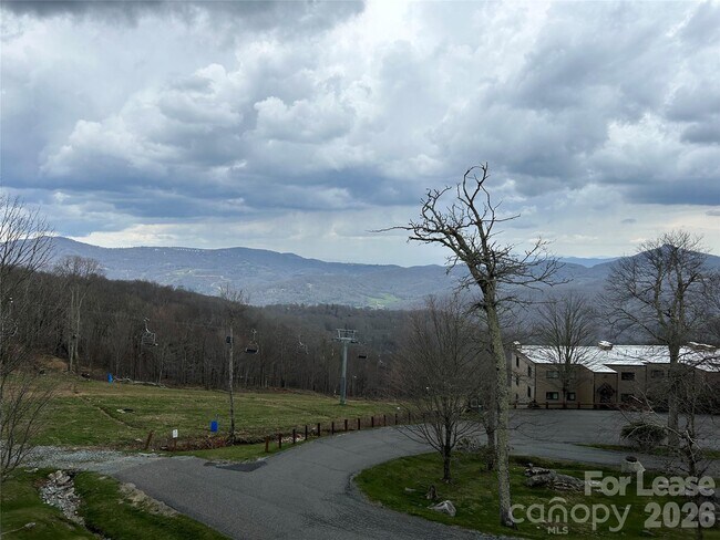 Building Photo - 106 Sugar Ski Dr