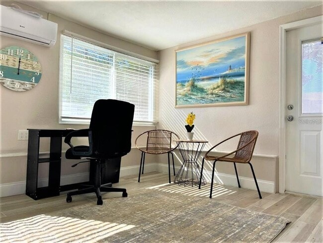 Building Photo - 12644 81st Terrace