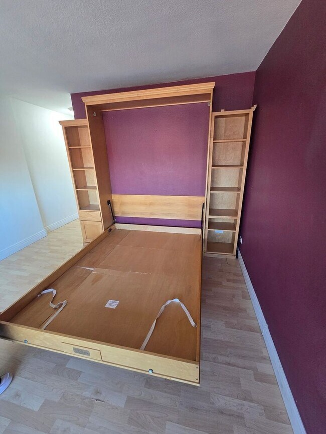 Building Photo - 1196 N Grant St