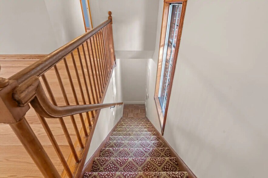 Building Photo - 1649 Preston Rd