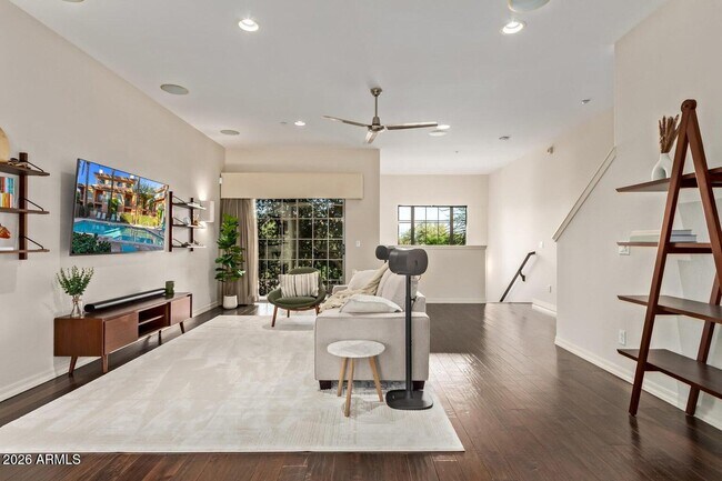 Building Photo - 6940 E Cochise Rd