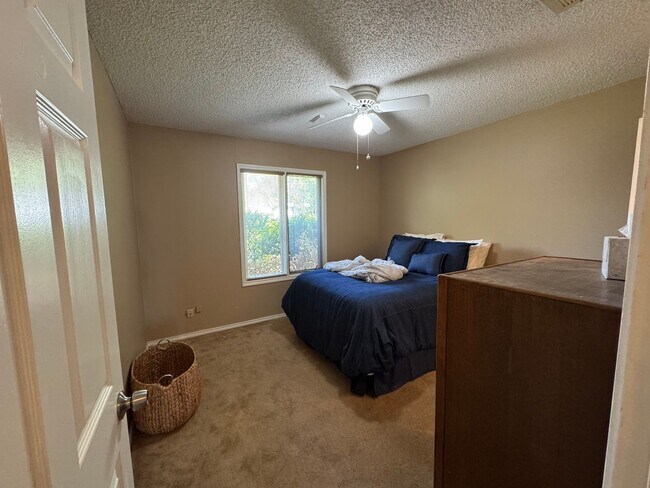 Building Photo - Available July 10th with storage shed & all appliances included!