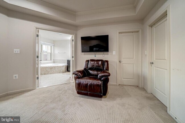 Building Photo - 23697 Sailfish Square