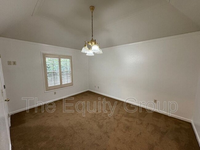 Building Photo - 5503 W Sweet Dr