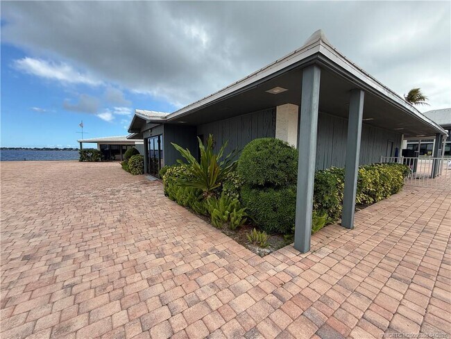 Building Photo - 175 SE St Lucie Blvd