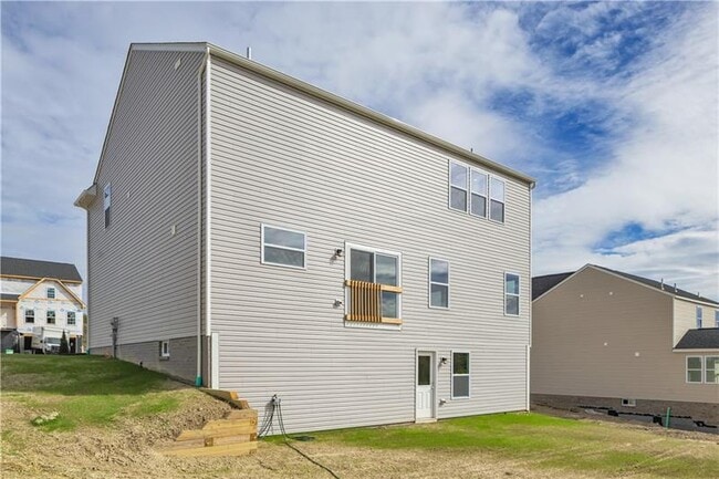 Building Photo - 315 William Dr
