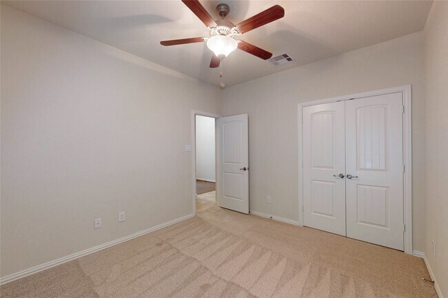 Building Photo - 30 Deer River Cir