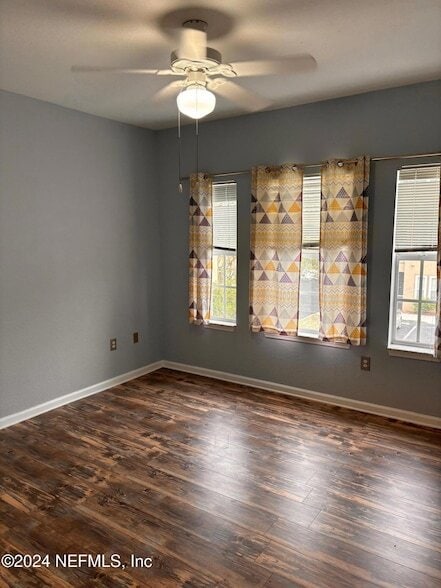 Building Photo - 10075 Gate Pkwy N