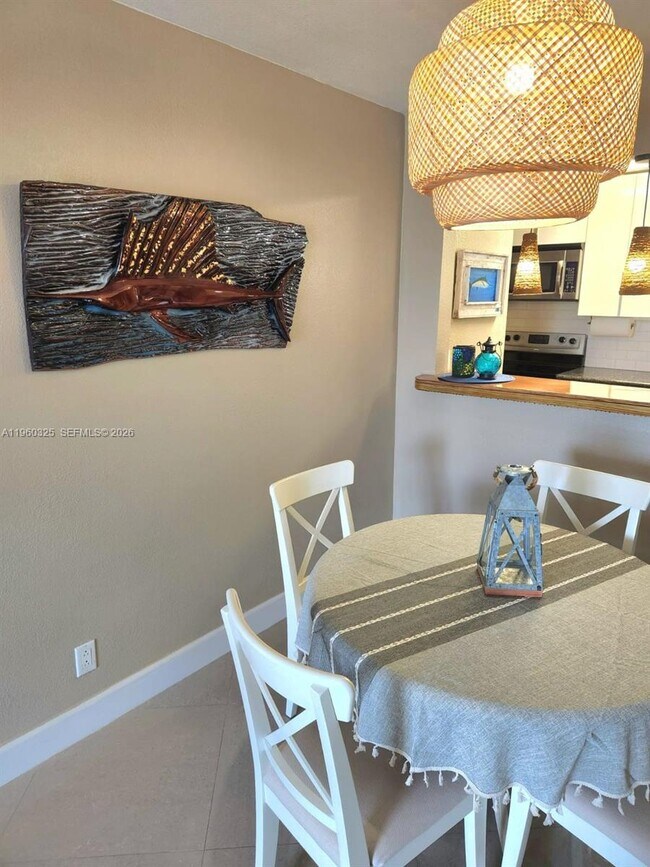 Building Photo - 88500 Overseas Hwy