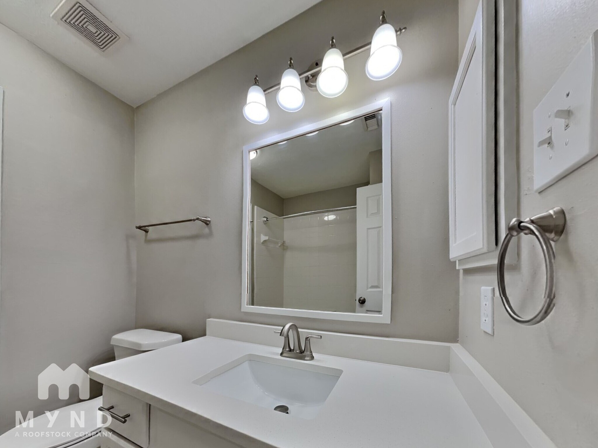 Building Photo - 7606 Bronze Trail Dr