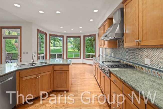 Building Photo - Gorgeous 3,400sf Golf Course Craftsman on ...