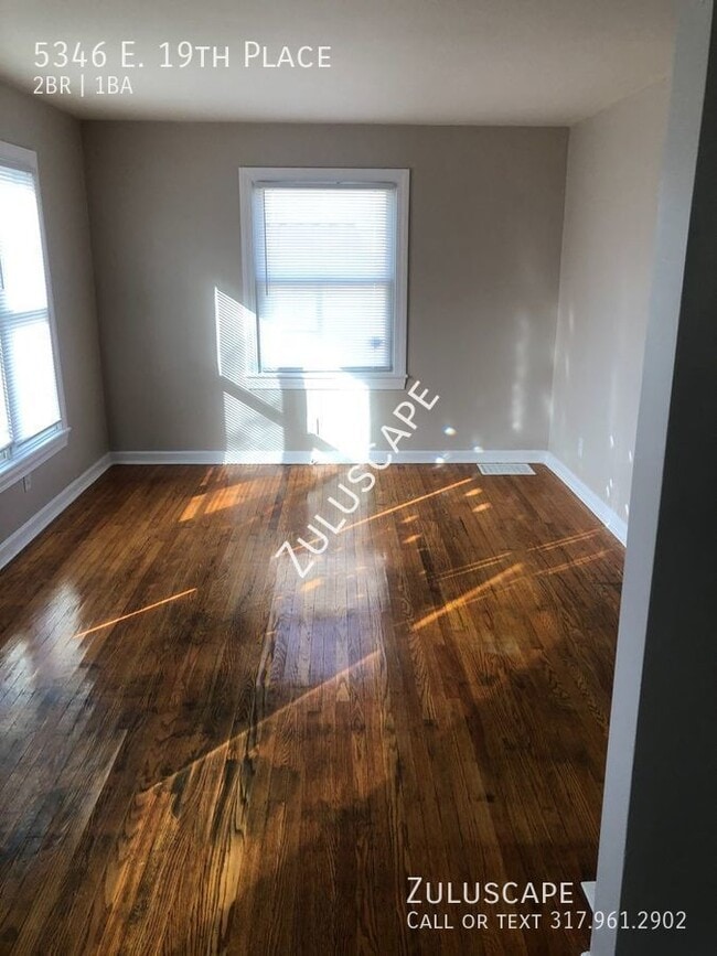 Building Photo - 5346 E 19th Pl