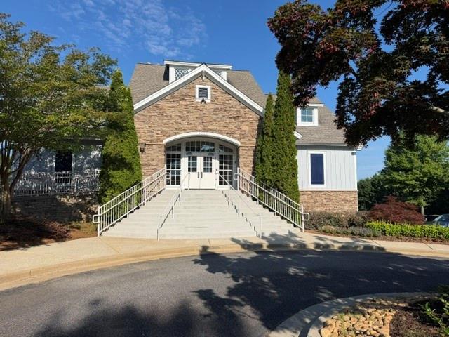Building Photo - 5780 Weddington Dr