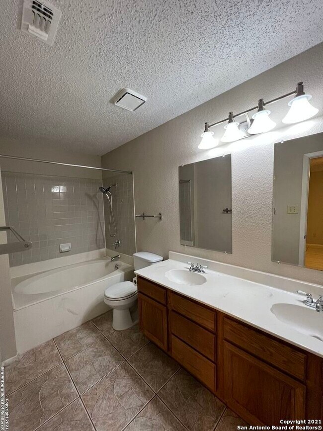Building Photo - 15403 Corian Creek Dr