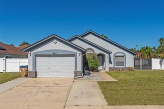 Building Photo - 8601 Cavendish Dr