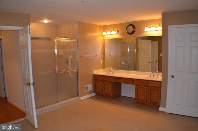 Building Photo - 11818 Tregiovo Pl