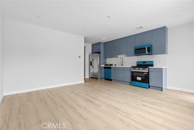 Building Photo - 6923 Bluebell Ave